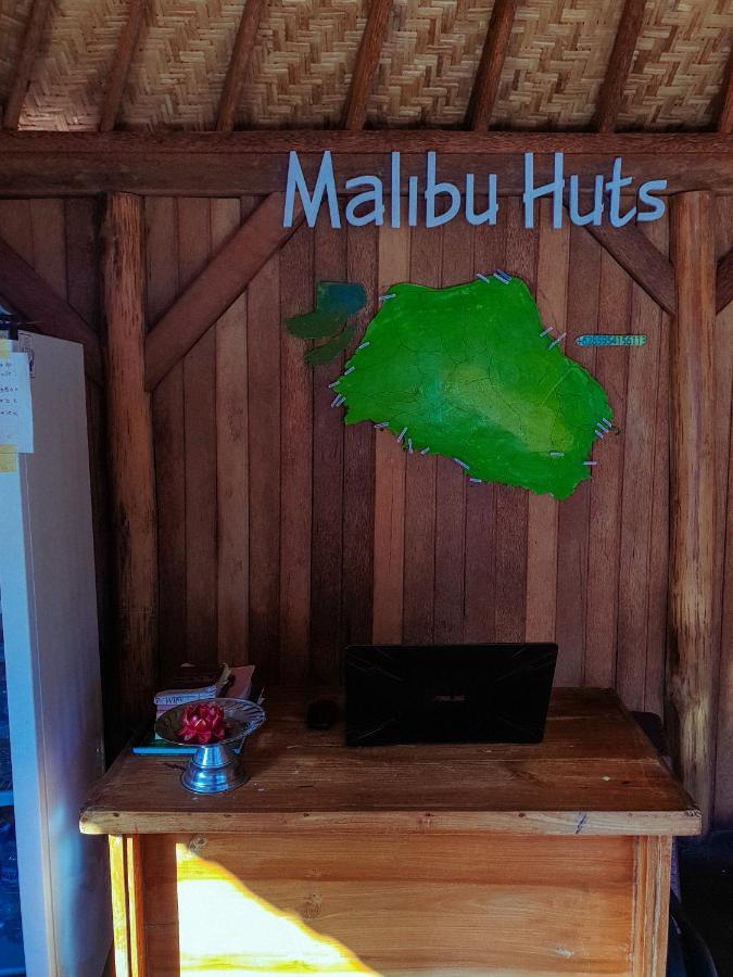 Готель Malibu Huts Semaya Екстер'єр фото