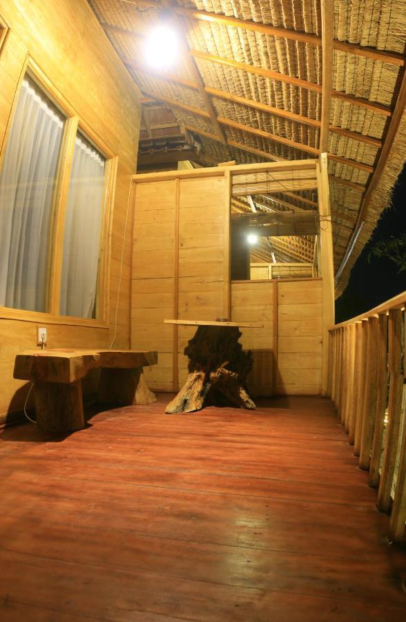 Готель Malibu Huts Semaya Екстер'єр фото